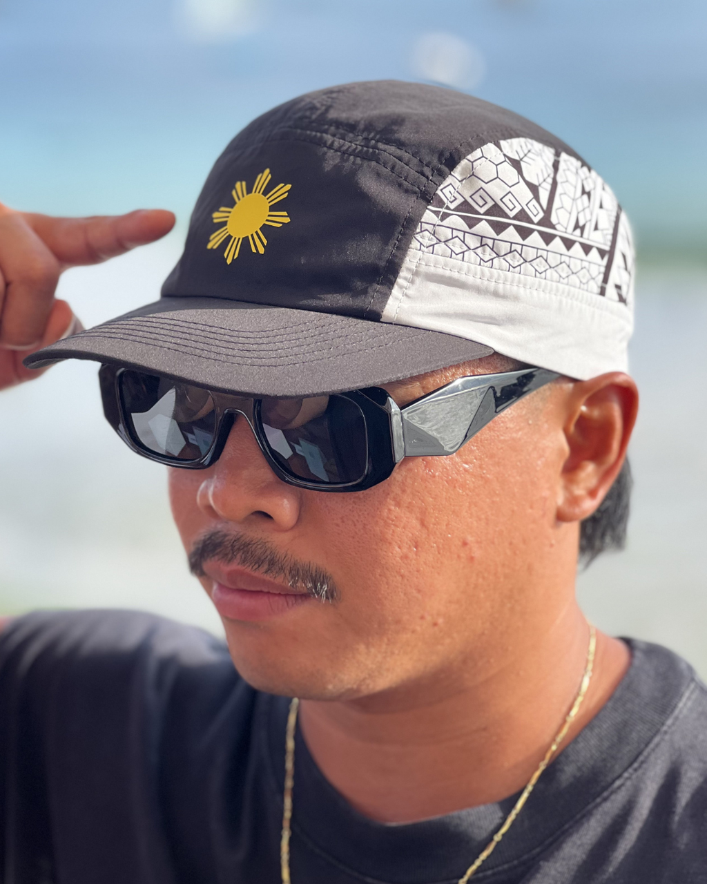 Filipino Tribal Cap - Black & White